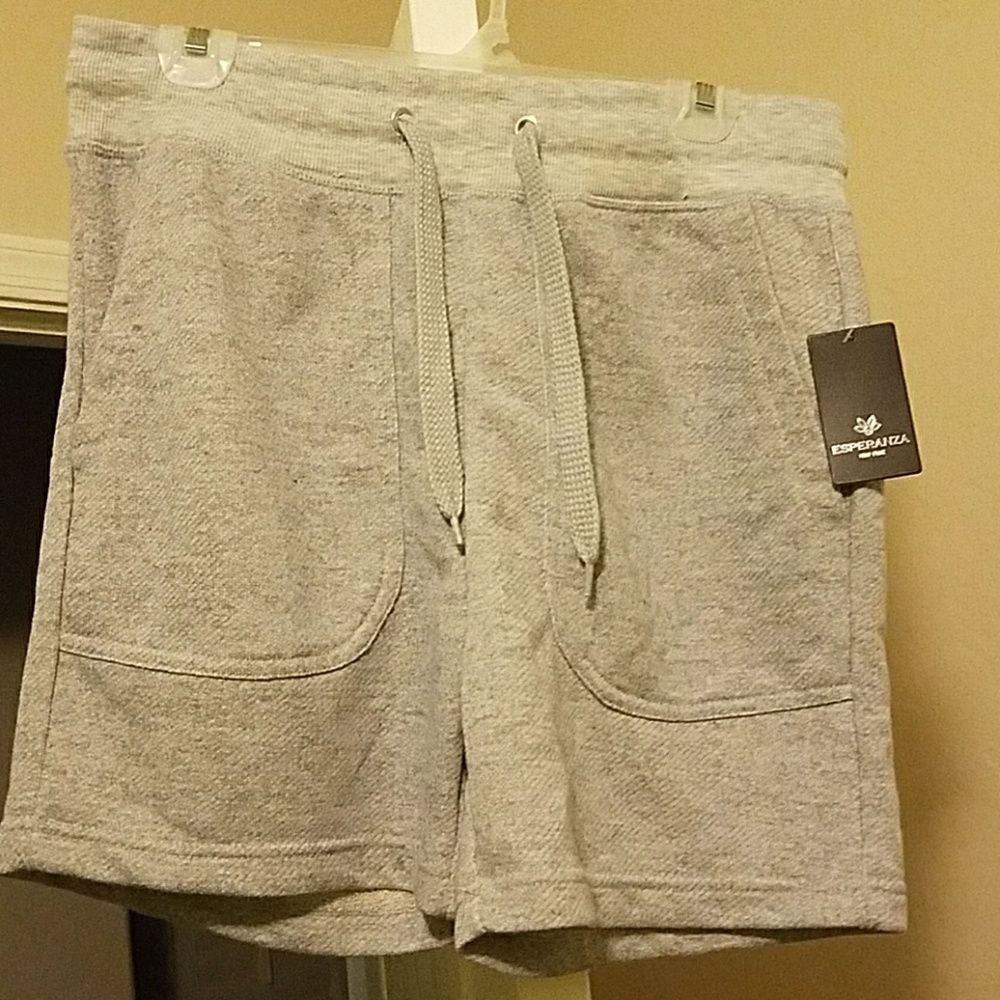 NWT Women's Esperanza size L shorts